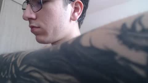Snapshot of ifindslav4me chatting on July 29, 4:27 pm ifindslav4me online show from July 29, 4:27 pm