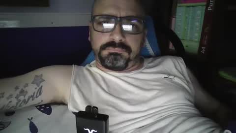 igorargen4 online show from October 12, 2:21 am