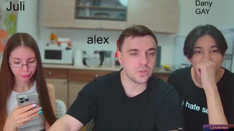 Julia and Mira online show from January 27, 3:28 pm