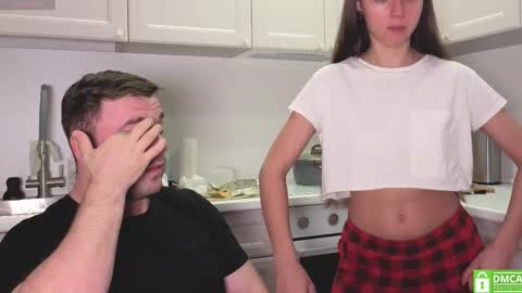 Julia and Mira online show from September 12, 9:15 pm