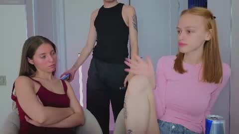 Julia and Mira online show from July 16, 7:25 am