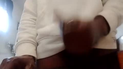 ihktqjtwzczh online show from February 21, 7:59 pm