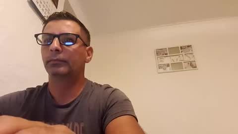 ihtiandar1008 online show from October 12, 4:55 am