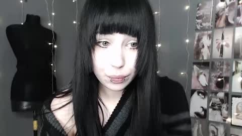 Snapshot of iiiiiiis chatting on April 29, 8:26 pm iiiiiiis online show from April 29, 8:26 pm