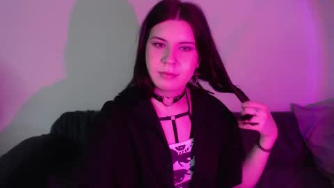 Vella online show from September 21, 8:27 am