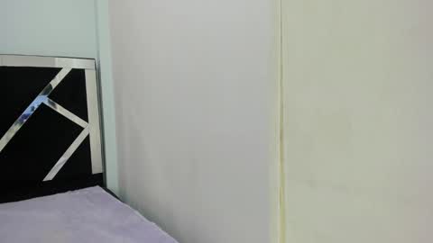 Snapshot of iisabella_noa chatting on October 3, 1:08 pm Isabella online show from October 3, 1:08 pm