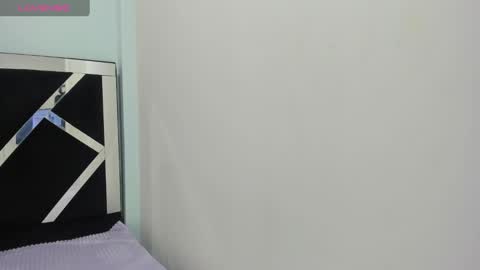 Snapshot of iisabella_noa chatting on October 7, 1:30 pm Isabella online show from October 7, 1:30 pm
