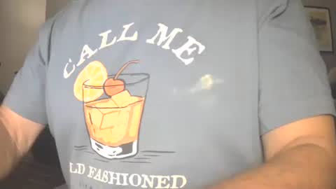 il_undercover online show from November 4, 9:30 am