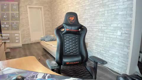 iliaskris online show from March 4, 5:56 pm