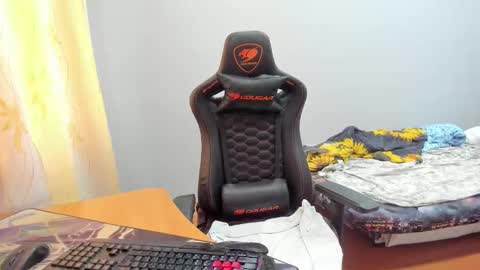 iliaskris online show from September 19, 6:59 am