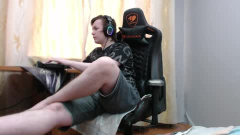 lord online show from April 18, 3:10 am