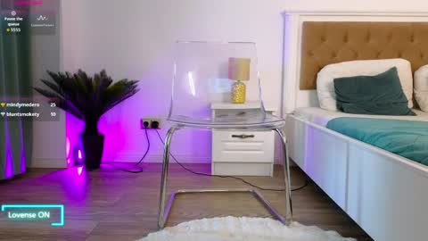 Emma online show from April 24, 7:00 am