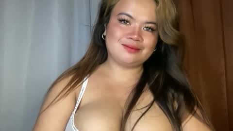 QUEEN KATH online show from April 17, 12:41 pm