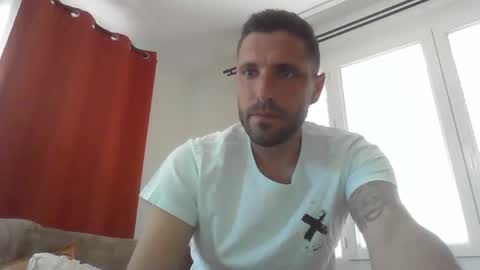 illela1387 online show from April 15, 11:39 am