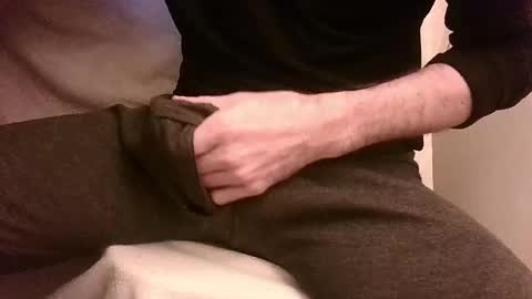 Snapshot of illubricat chatting on March 12, 6:29 am illubricat online show from March 12, 6:29 am