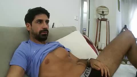 Snapshot of ilmangj90 chatting on September 16, 7:53 am ilmangj90 online show from September 16, 7:53 am