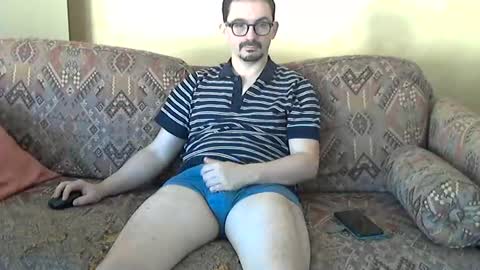 Snapshot of ilovecuteguy79 chatting on June 25, 5:12 am ilovecuteguy79 online show from June 25, 5:12 am