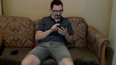 Snapshot of ilovecuteguy79 chatting on July 17, 4:41 am ilovecuteguy79 online show from July 17, 4:41 am