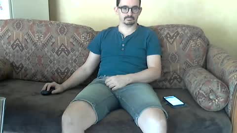 Snapshot of ilovecuteguy79 chatting on July 27, 8:10 am ilovecuteguy79 online show from July 27, 8:10 am