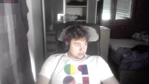 Snapshot of iloveyoutoo2000 chatting on November 21, 3:00 pm iloveyoutoo2000 online show from November 21, 3:00 pm