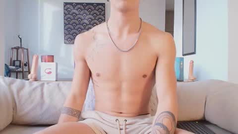 IM  THOMAS online show from September 17, 11:45 am