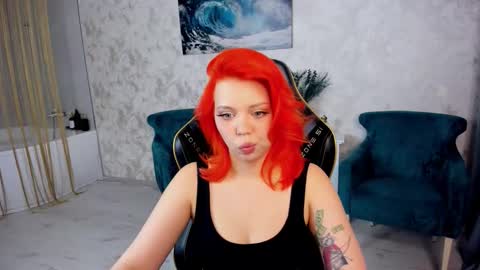 Roxy online show from March 21, 6:44 pm