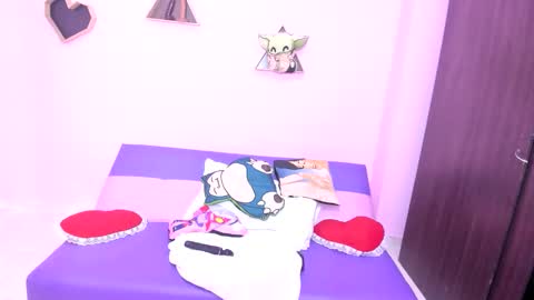 im_a_slut40 online show from September 25, 11:47 am