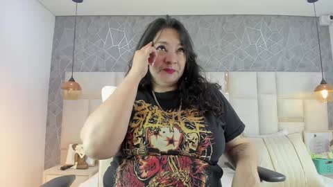 Snapshot of im_alaya chatting on January 11, 9:25 pm Alaya online show from January 11, 9:25 pm