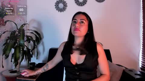 Snapshot of im_amber_ chatting on February 18, 12:56 pm amber online show from February 18, 12:56 pm