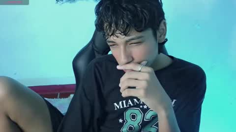 im_david01 online show from October 20, 1:00 pm