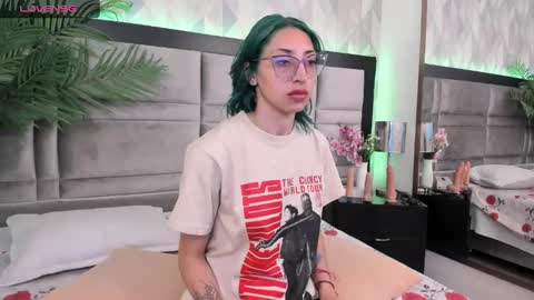  Im Gaia online show from January 18, 12:15 pm