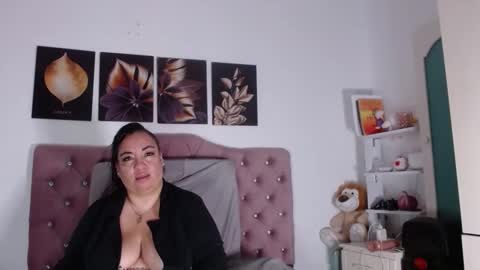 Hellen online show from October 9, 8:18 pm