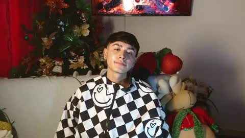 im_juanda online show from December 24, 8:27 pm