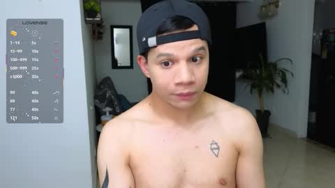 Snapshot of im_marco chatting on February 7, 4:49 am Marco online show from February 7, 4:49 am