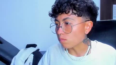 mathias online show from February 17, 3:36 am