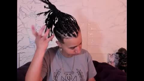 im_milan_rs online show from February 23, 6:39 am