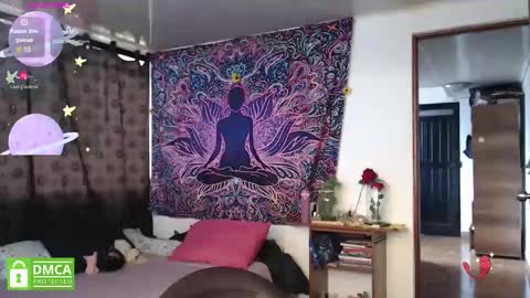 Cutie pie online show from April 5, 1:41 pm