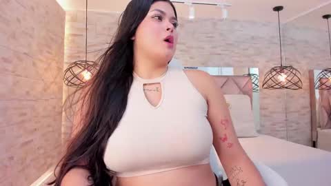 im mou  online show from February 25, 12:34 pm