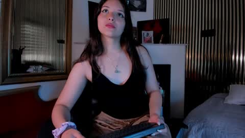 KAREN online show from May 21, 7:43 pm
