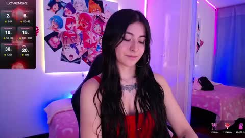 Snapshot of im_rosse_ chatting on February 28, 9:55 pm Jade Rosse online show from February 28, 9:55 pm