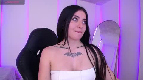 Jade Rosse online show from December 19, 9:11 pm