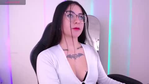 Jade Rosse online show from February 3, 7:08 pm