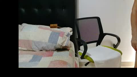 Sharon online show from November 11, 3:01 pm