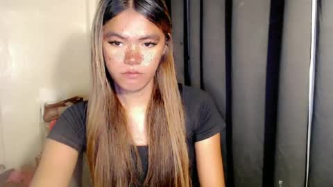 im_yourfairyannaxx online show from June 12, 1:59 am