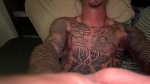 Snapshot of imallyours232323 chatting on October 12, 4:00 am imallyours232323 online show from October 12, 4:00 am