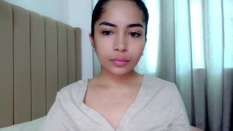 Snapshot of imbabyasian chatting on May 11, 12:49 am Baby online show from May 11, 12:49 am