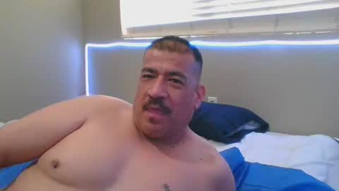 Snapshot of imbackmandosuknw chatting on March 11, 6:08 pm imbackmandosuknw online show from March 11, 6:08 pm