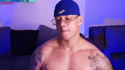 imconor online show from May 16, 12:51 am