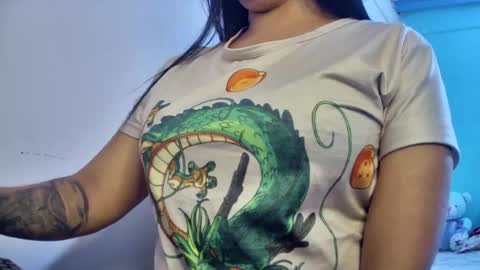 Snapshot of imdirtymilf chatting on June 23, 1:14 am mia latina online show from June 23, 1:14 am