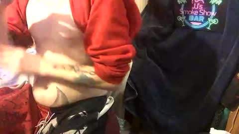 Snapshot of imglorious1 chatting on December 28, 5:57 pm JJ online show from December 28, 5:57 pm